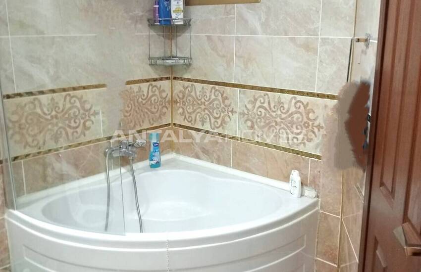 Меблированный Двухквартирный Дом в Анталии Кадрие 48