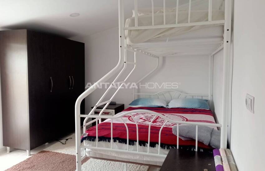 Меблированный Двухквартирный Дом в Анталии Кадрие 29