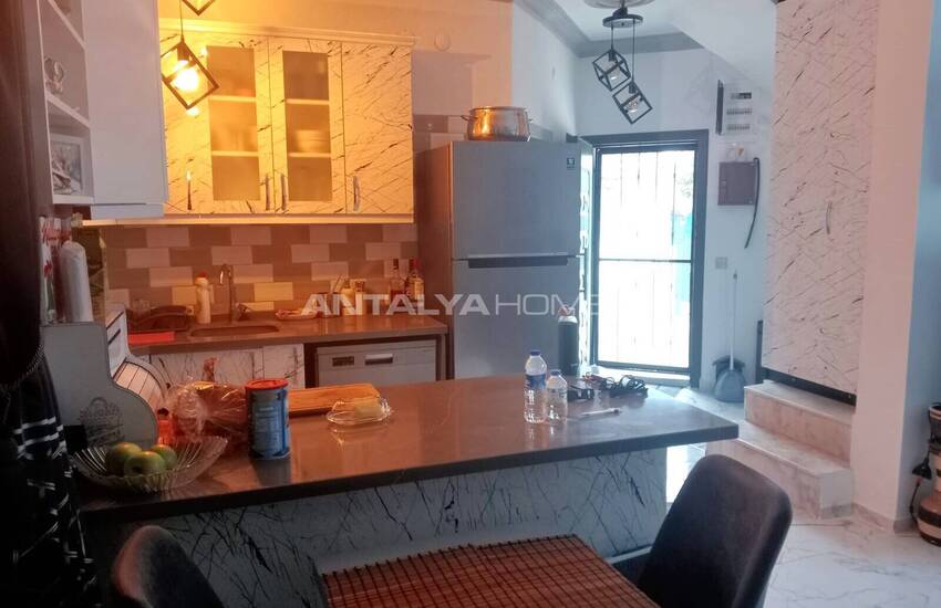 Меблированный Двухквартирный Дом в Анталии Кадрие 22