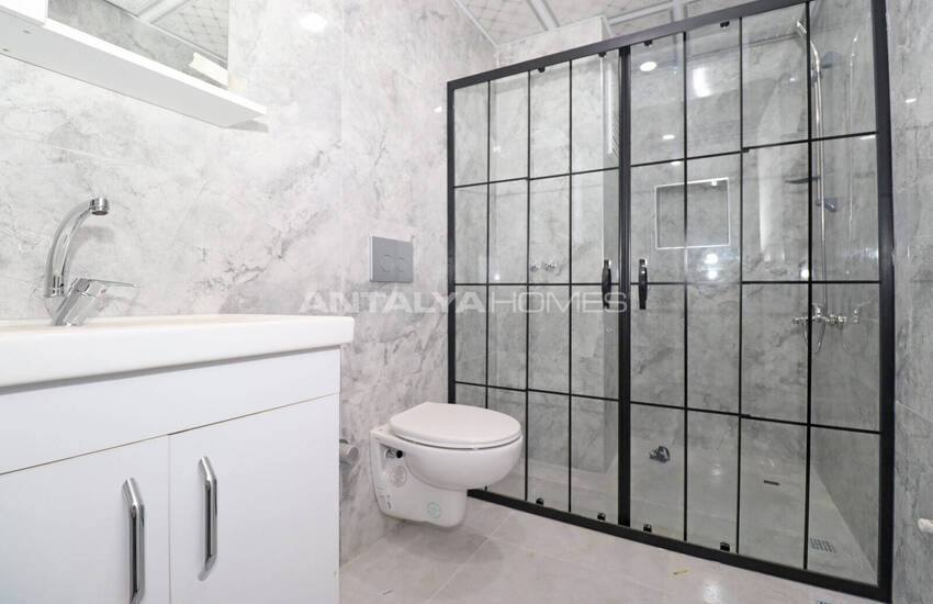 Ruime Appartementen Met Balkon Dicht Voorzieningen In Antalya Kepez 26