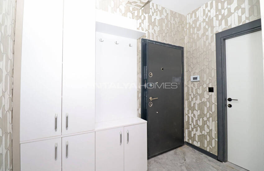 Ruime Appartementen Met Balkon Dicht Voorzieningen In Antalya Kepez 29