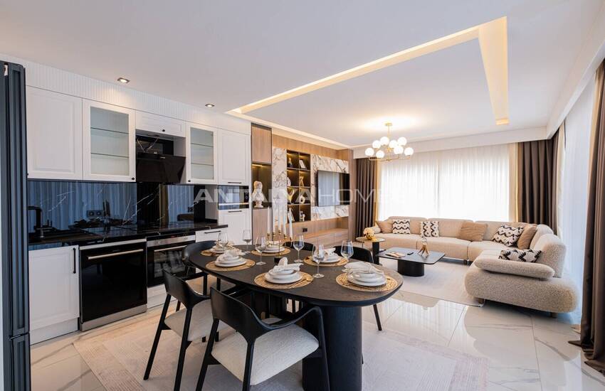 Alanya'da Özel Havuzlu Şık Tasarımlı Müstakil Evler 8