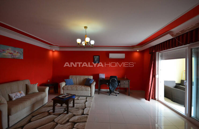 Alanya Mahmutlar'da Deniz ve Şehir Manzaralı Dubleks Daire 6