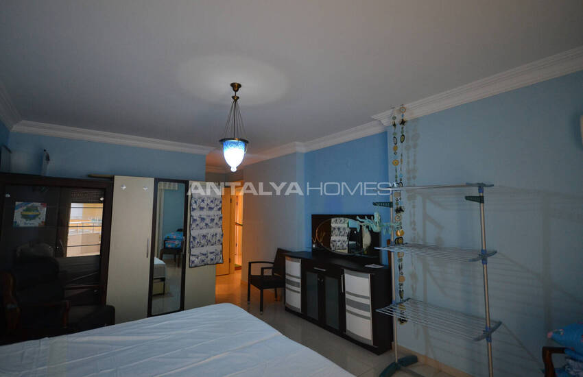 Alanya Mahmutlar'da Deniz ve Şehir Manzaralı Dubleks Daire 19