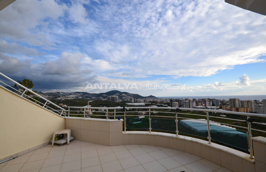 Alanya Mahmutlar'da Deniz ve Şehir Manzaralı Dubleks Daire 25