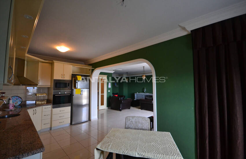 Alanya Mahmutlar'da Deniz ve Şehir Manzaralı Dubleks Daire 24