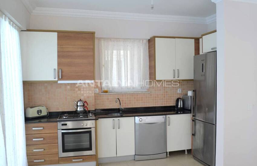 Antalya Belek'te Taşınmaya Hazır İkiz Villa 10