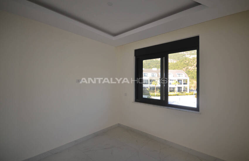 Квартира С Видом На Море И Город В Алании Тепе 16