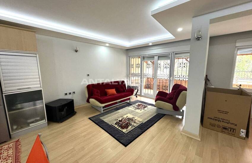 Semi-detached Villa Near the Golf Course in Antalya Kadriye 14