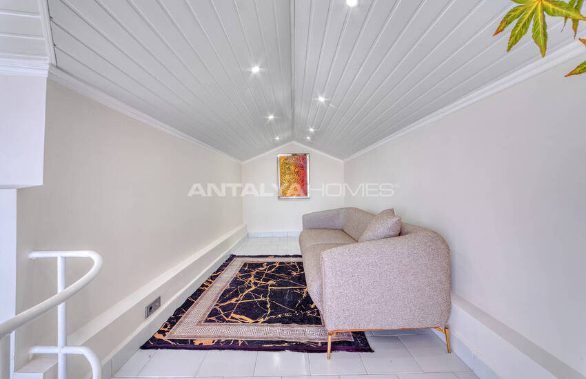 Detached House with Private Pool in Alanya 59
