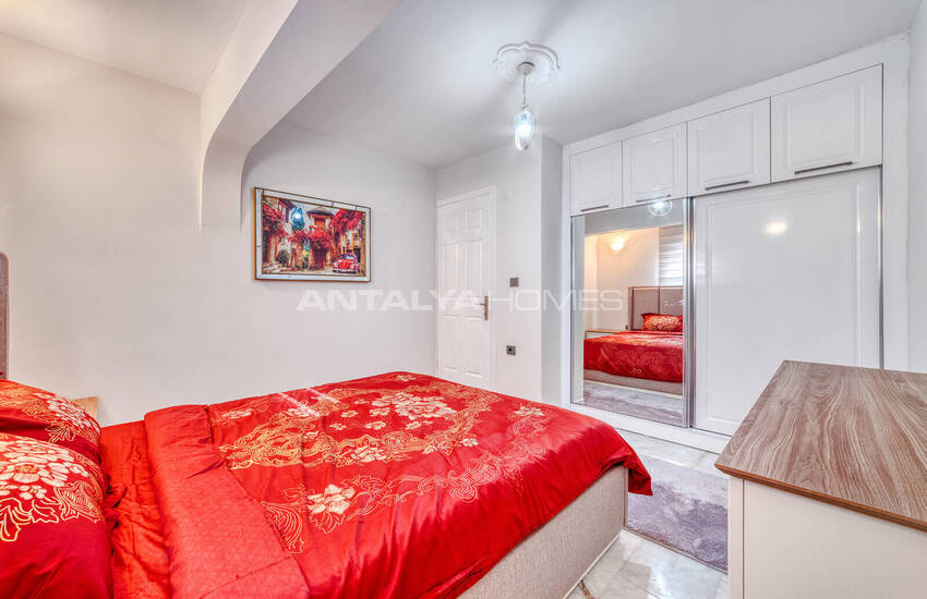 Detached House with Private Pool in Alanya 52