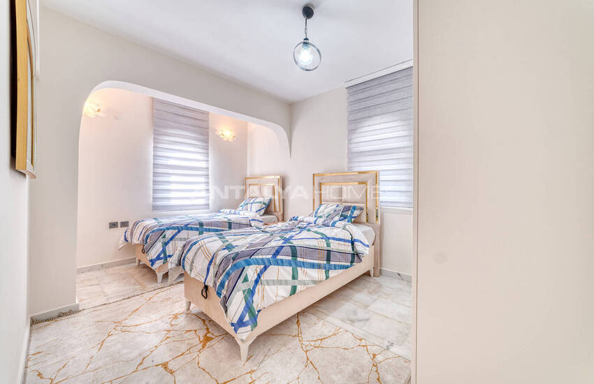 Detached House with Private Pool in Alanya 46