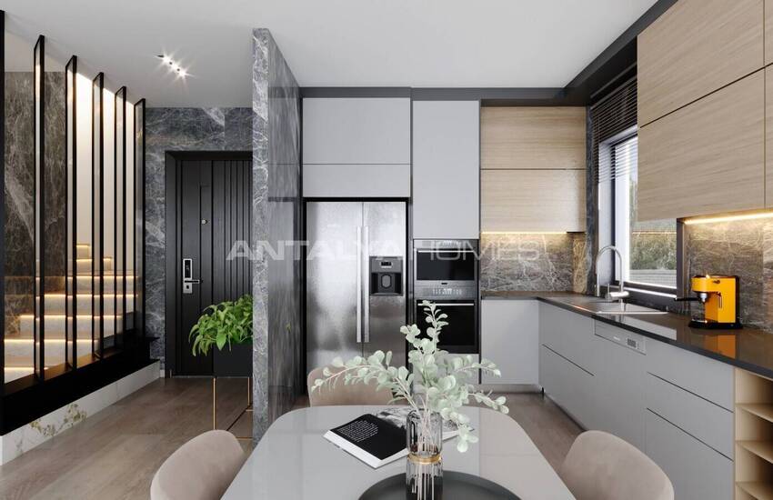 Alanya'da Şık Tasarımlı Deniz Manzaralı Villalar 12