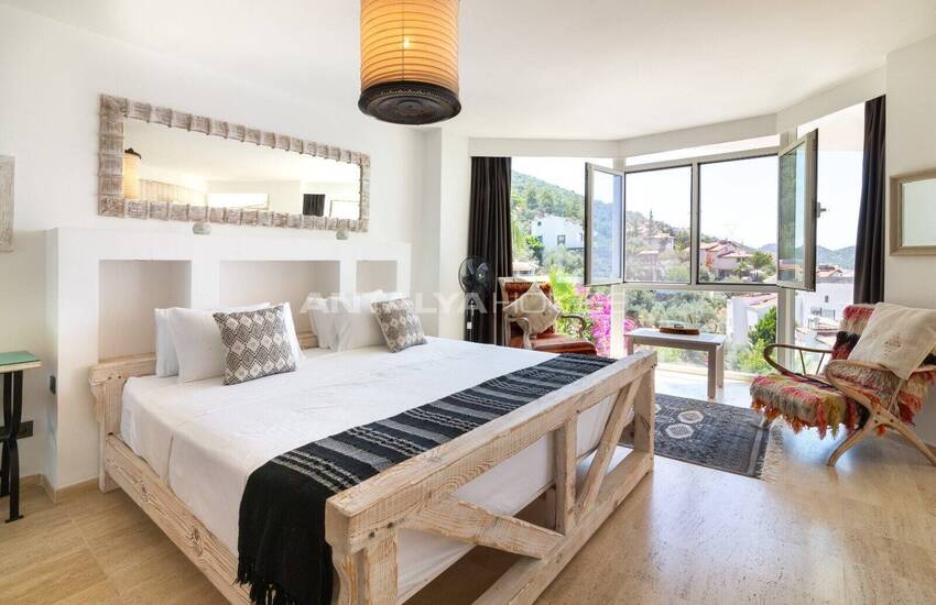 5-bedroom Detached House with Pool in Kas Kalkan 28