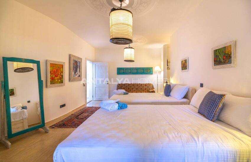 5-bedroom Detached House with Pool in Kas Kalkan 22