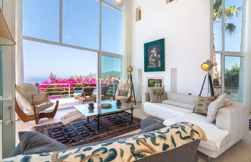 5-bedroom Detached House with Pool in Kas Kalkan 11