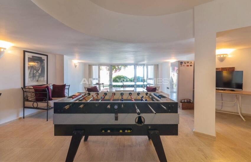 5-bedroom Detached House with Pool in Kas Kalkan 32