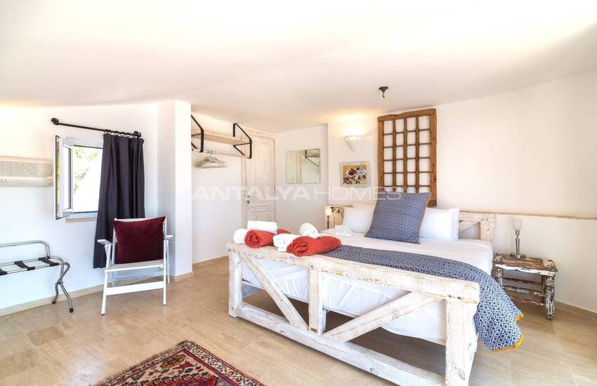 5-bedroom Detached House with Pool in Kas Kalkan 18