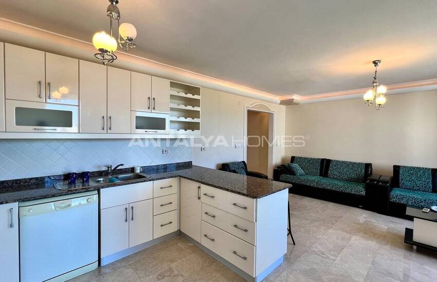 Alanya Mahmutlar'da Havuzlu Sitede Eşyalı Daireler 19