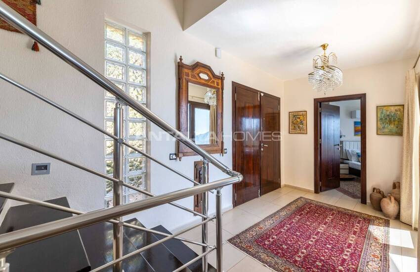 Villa Individuelle De 4 Chambres Avec Piscine À Kalkan Antalya 37