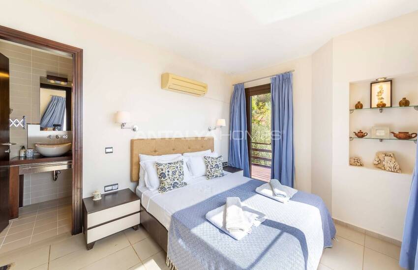 Villa Individuelle De 4 Chambres Avec Piscine À Kalkan Antalya 38