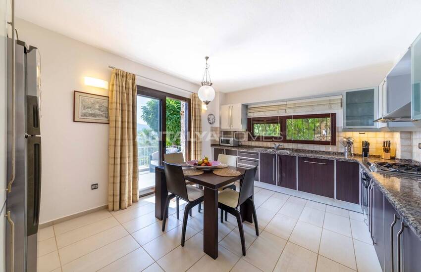 Villa Individuelle De 4 Chambres Avec Piscine À Kalkan Antalya 31