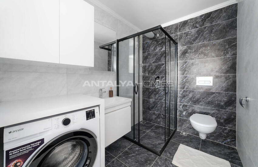 Alanya'da Havuzlu Sitede Eşyalı Deniz Manzaralı Daireler 29