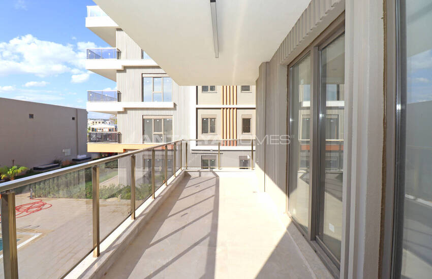 2-bedroom Properties Near Tram Station in Kepez Antalya 30