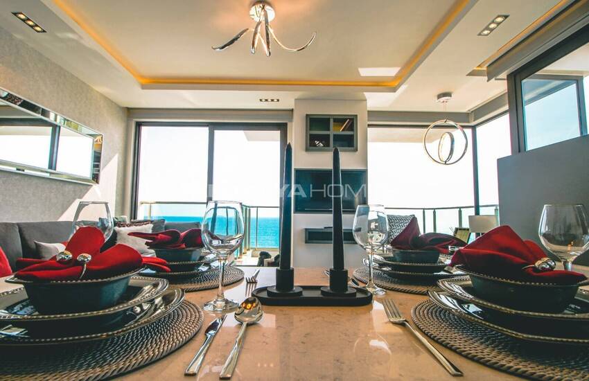 Seafront Flat in a Complex with Amenities in Alanya Mahmutlar 17