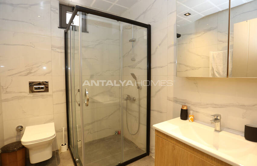 Меблированная Квартира В Пешей Доступности От Моря В Анталии 15