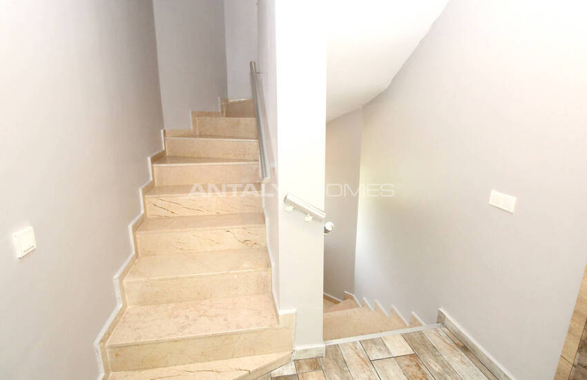Furnished House in a Complex with Pool in Kadriye Antalya 35
