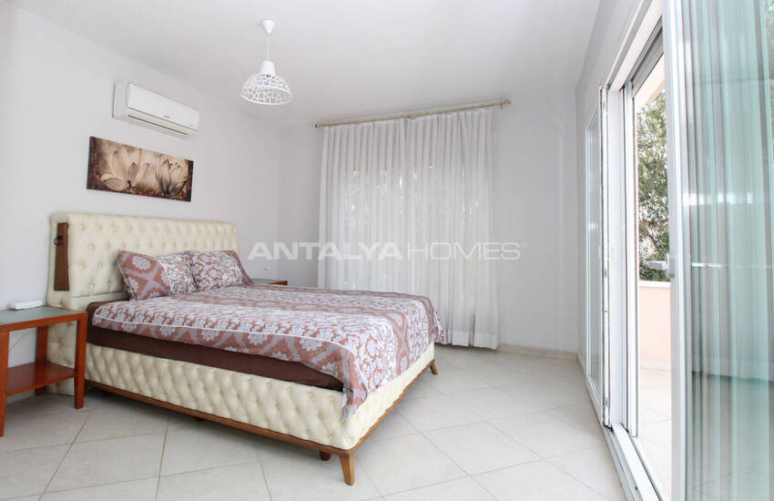 Furnished House in a Complex with Pool in Kadriye Antalya 27