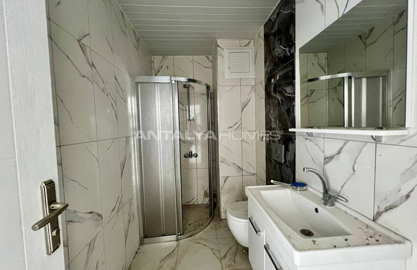 Appartement Prêt Dans Un Complexe Avec Piscine À Alanya Avsallar 24