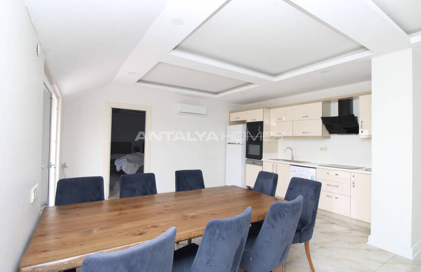 Antalya Kundu'da Denize Yakın Konumda Dubleks Daire 23
