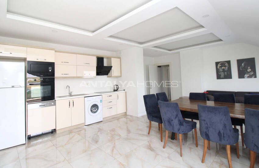 Antalya Kundu'da Denize Yakın Konumda Dubleks Daire 19