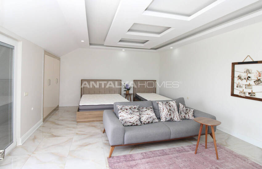 Antalya Kundu'da Denize Yakın Konumda Dubleks Daire 25