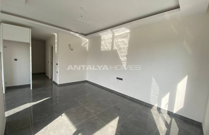 Alanya'da Sosyal Olanaklara Yakın Satılık Daireler 17