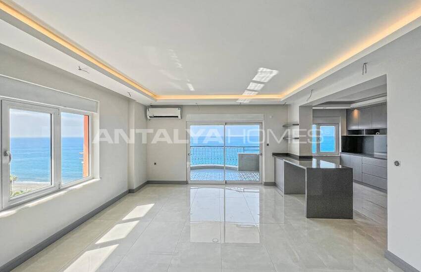 Stylish Property Near the Sea in Alanya Mahmutlar 28