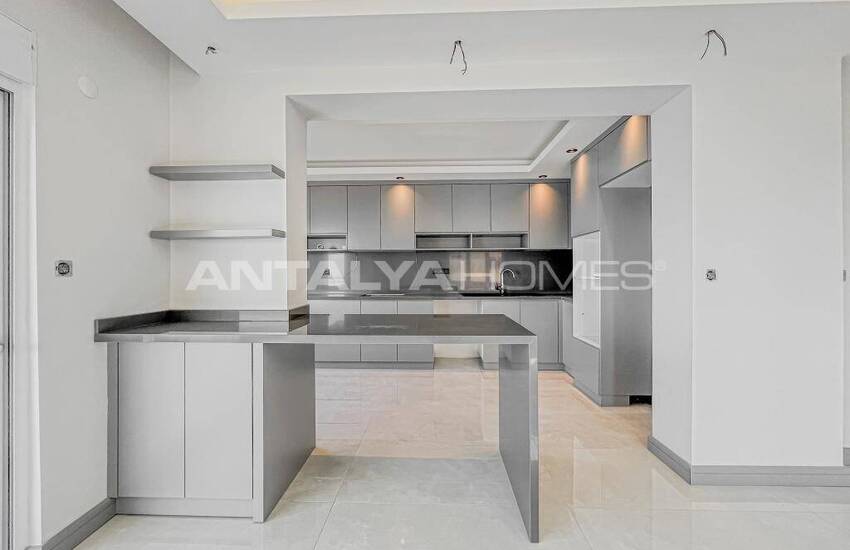 Stylish Property Near the Sea in Alanya Mahmutlar 17