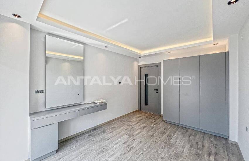 Stylish Property Near the Sea in Alanya Mahmutlar 27