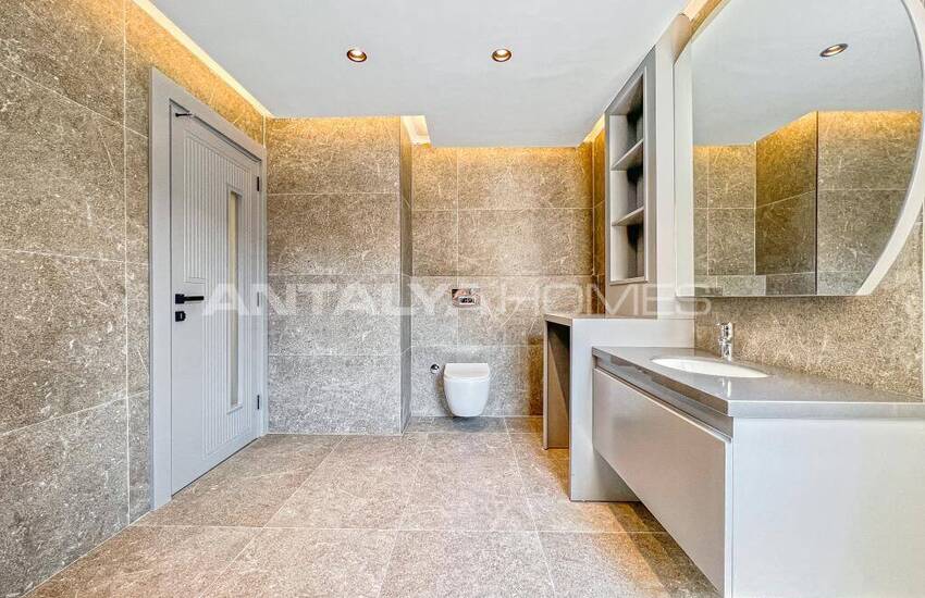 Stylish Property Near the Sea in Alanya Mahmutlar 22
