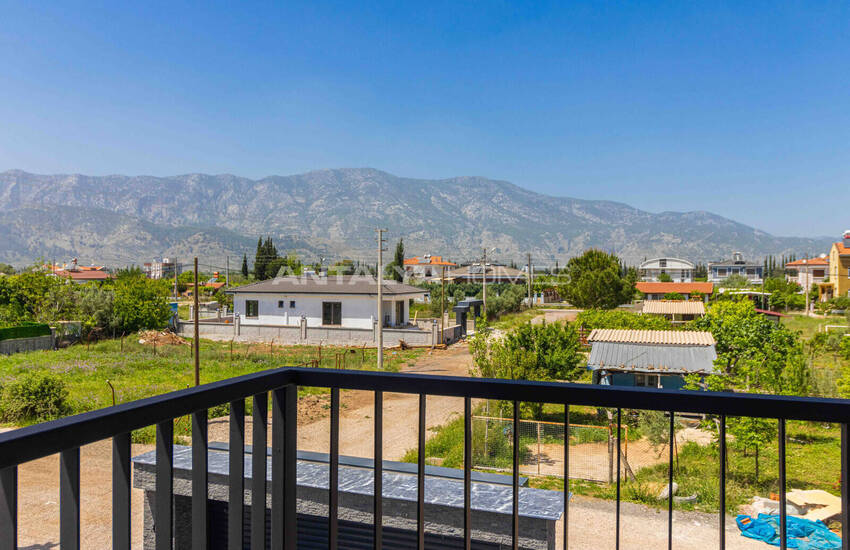 Antalya Döşemealtı'nda 4 Yatak Odalı Havuzlu Müstakil Villa 54