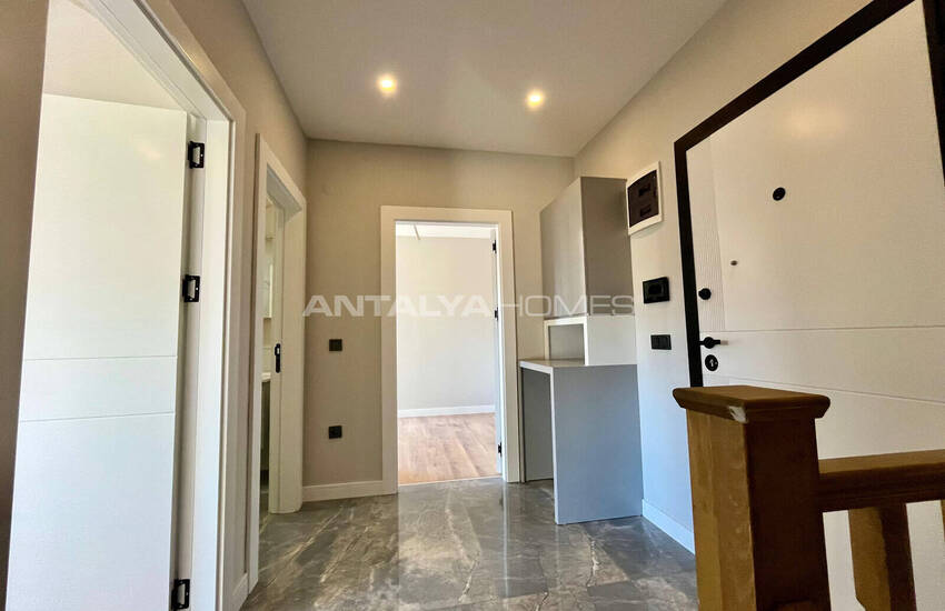 Alanya'da Zengin Olanaklara Sahip Sitede Daireler 11