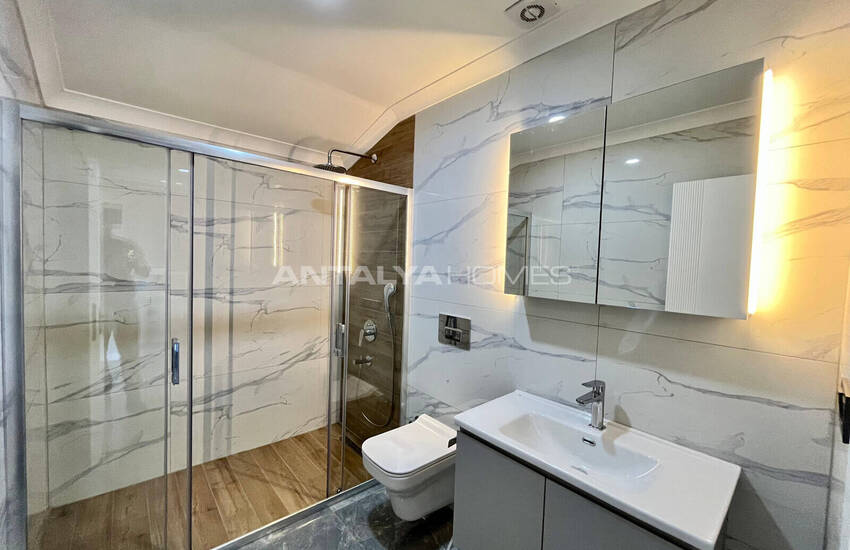 Alanya'da Zengin Olanaklara Sahip Sitede Daireler 13
