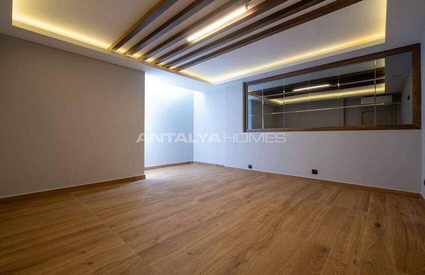 Sea and City-view House with Swimming Pool in Alanya 23