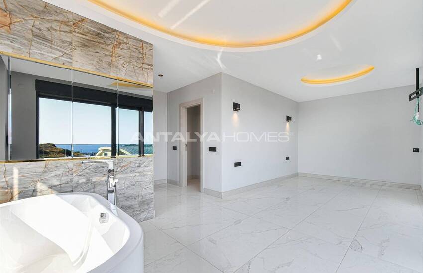 Sea and City-view House with Swimming Pool in Alanya 18