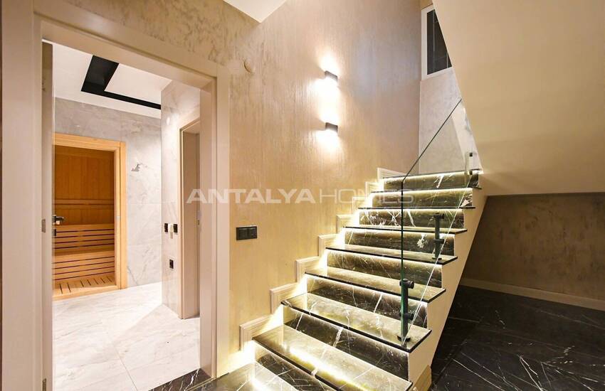 Sea and City-view House with Swimming Pool in Alanya 13