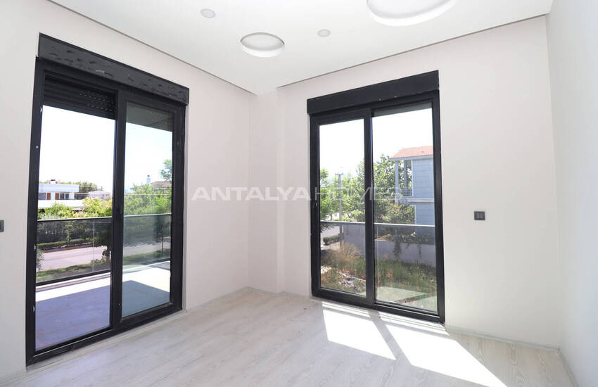 Triplex House with Pool Near Amenities in Antalya Dosemealti 21