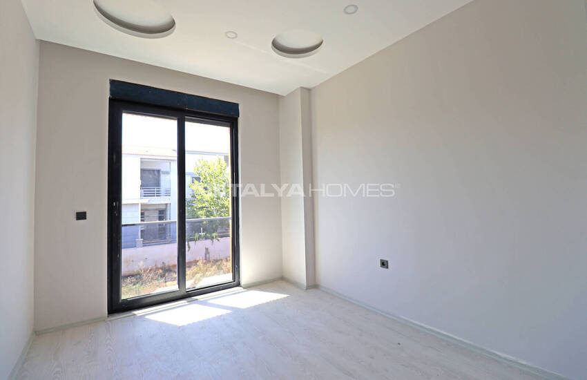 Triplex House with Pool Near Amenities in Antalya Dosemealti 22