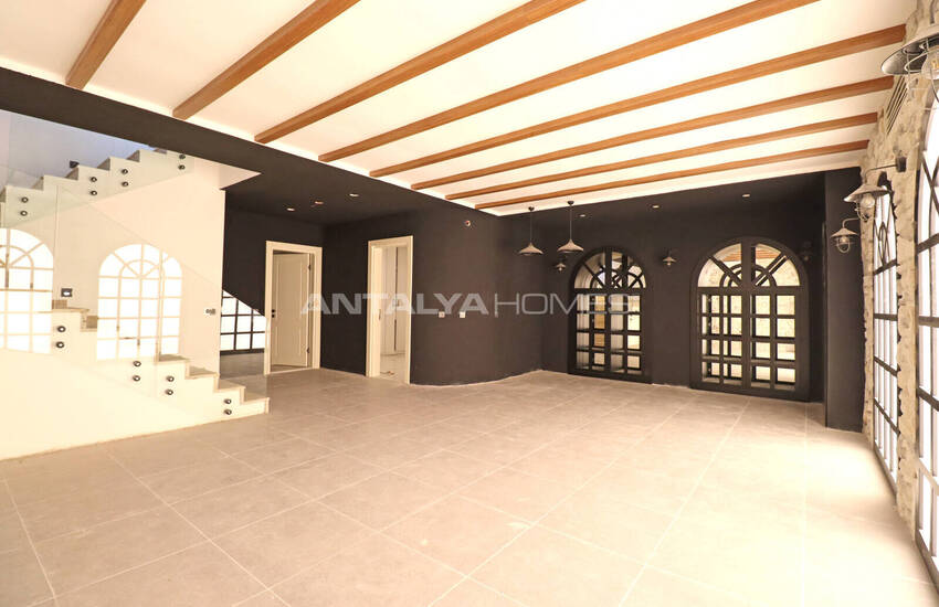 Triplex House with Pool Near Amenities in Antalya Dosemealti 25